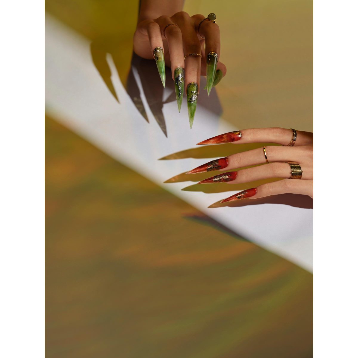 445017_CND_2023_SUMMER24GLEAMANDGLOW_KEYHERO2_JADE_CONSUMERALT_NAILART_RGB_3000x4000 (1)